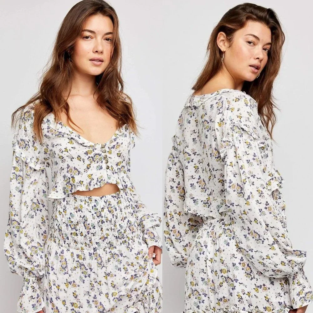 NEW Free People Secret Garden Floral Ruffle Button Front VNeck Crop Blouse Top L - Picture 2 of 12